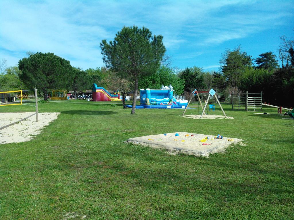 Camping Le Fief D'Anduze Exterior photo
